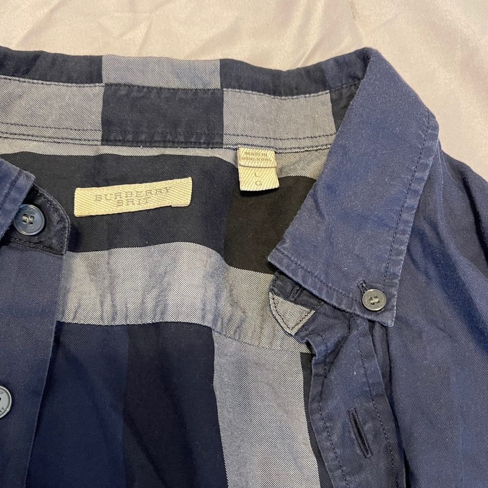 Burberry shirt 👔